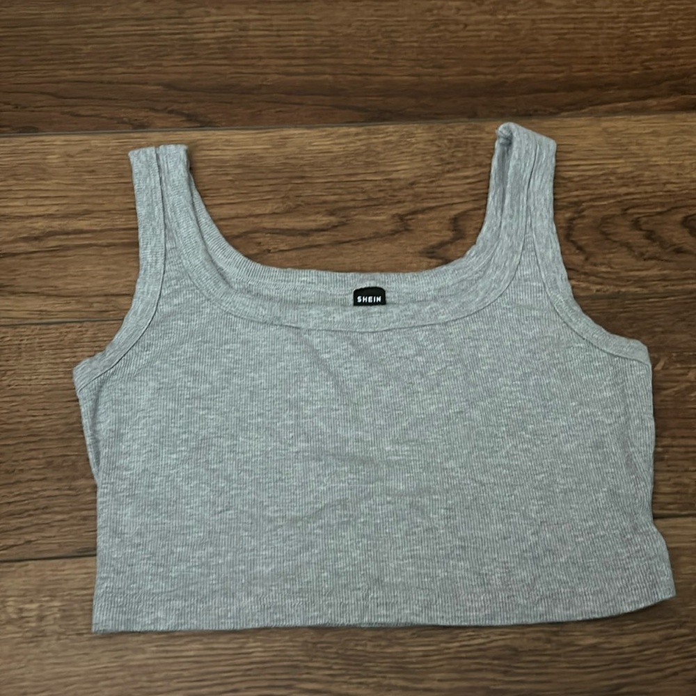 SHEIN tank
